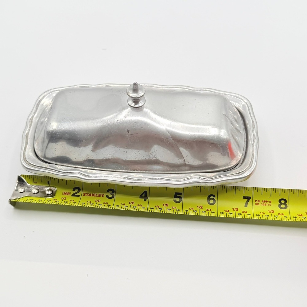 Wilton Armetale Butter Dish Silver RWP Cast Aluminum Scalloped Good Condition - Picture 7 of 10